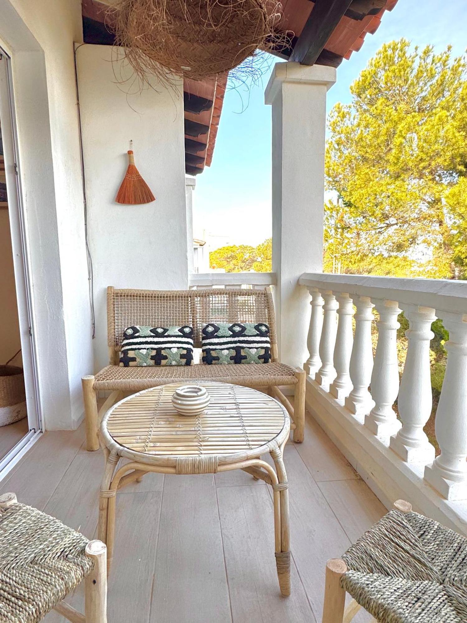 Appartement Es Pujols proche plage, vue mer Buitenkant foto