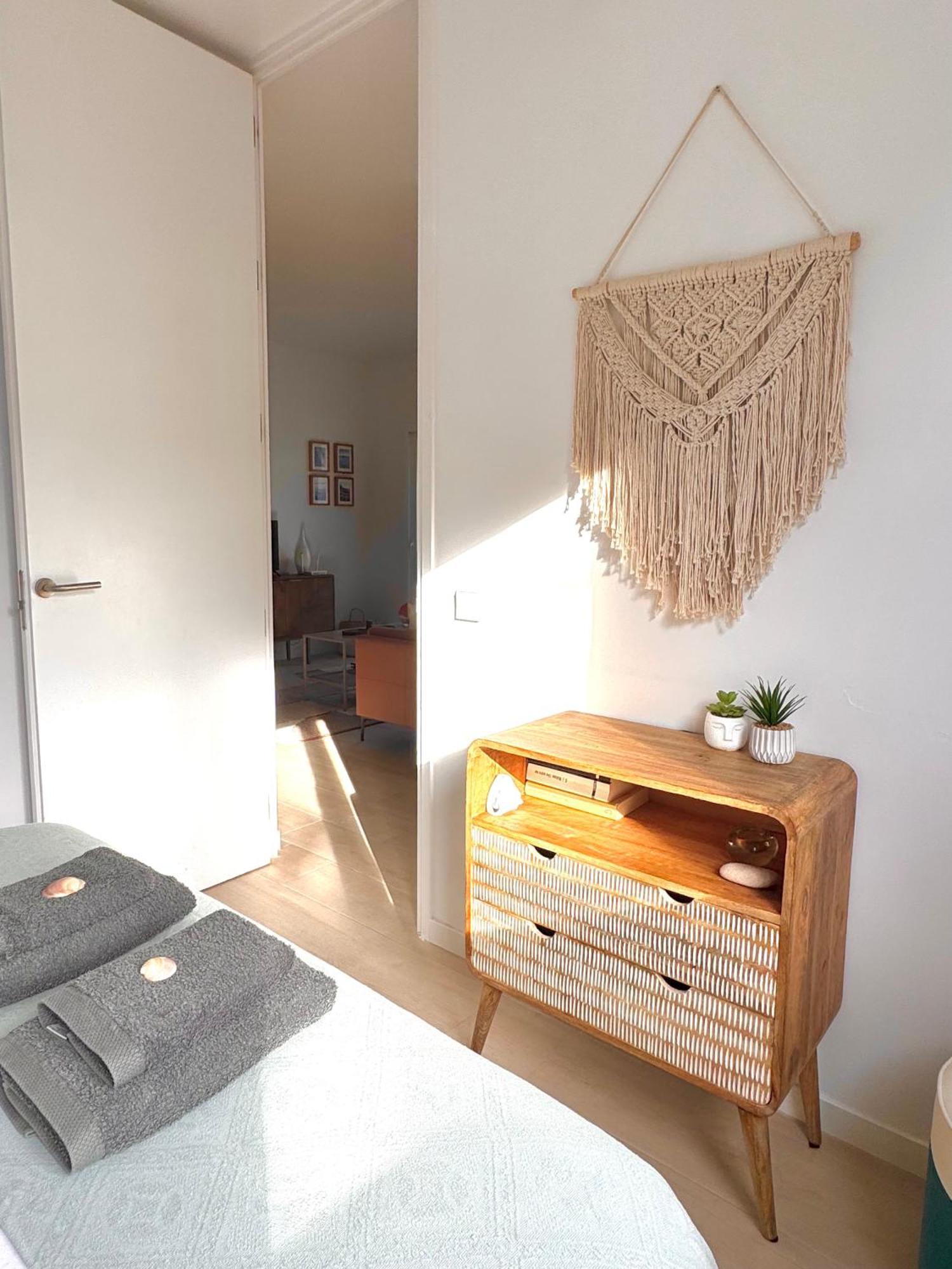 Appartement Es Pujols proche plage, vue mer Buitenkant foto