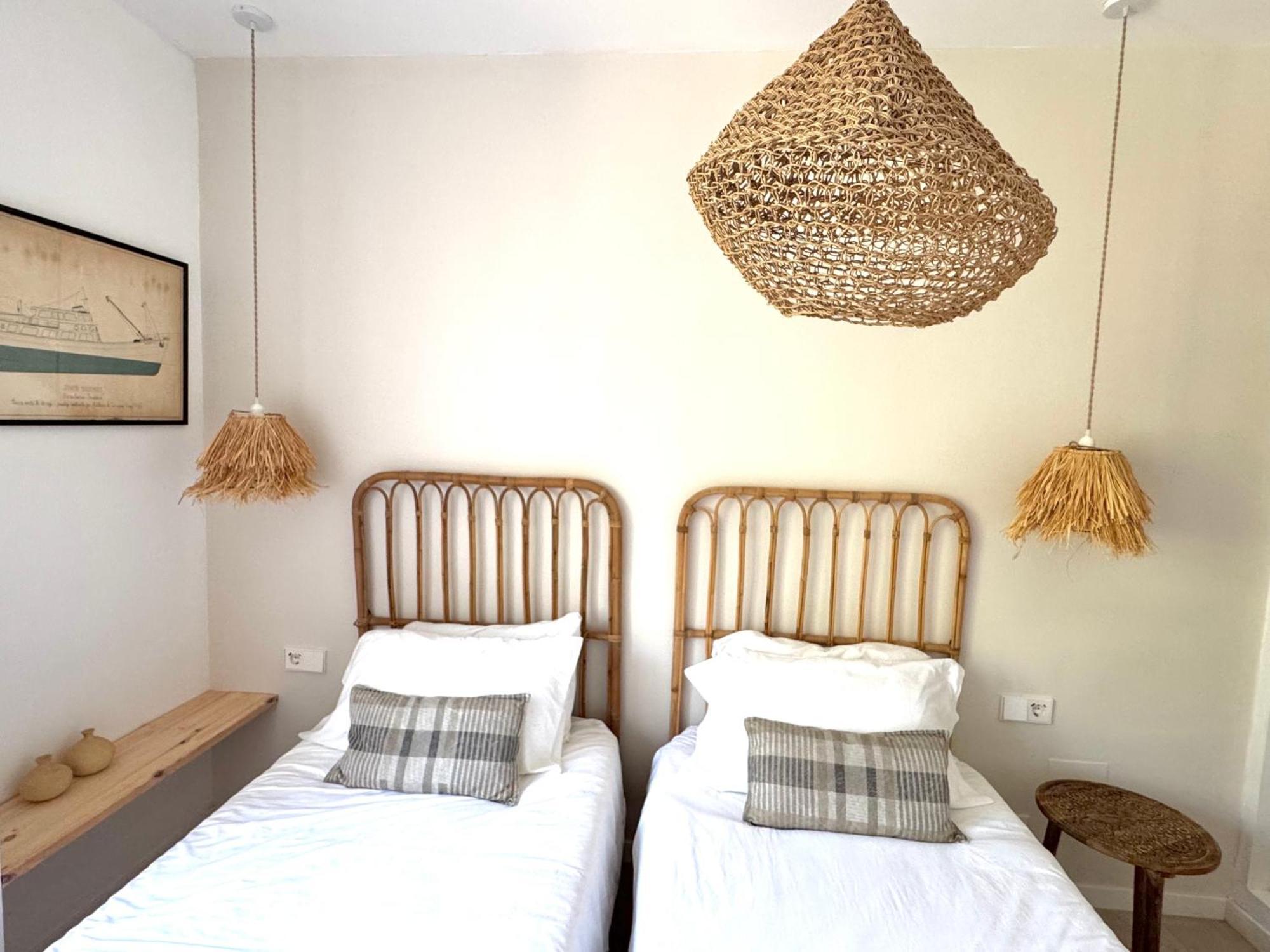 Appartement Es Pujols proche plage, vue mer Buitenkant foto